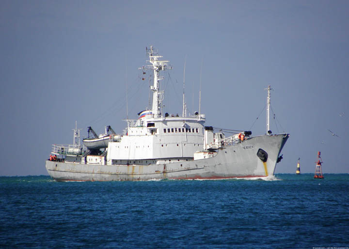 Hydrographic survey vessel "Cheleken"