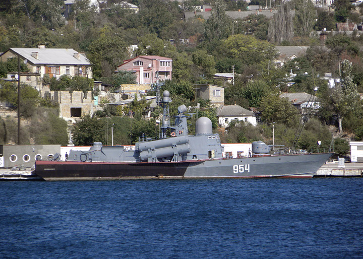 Guided Missile Boat "Ivanovets"