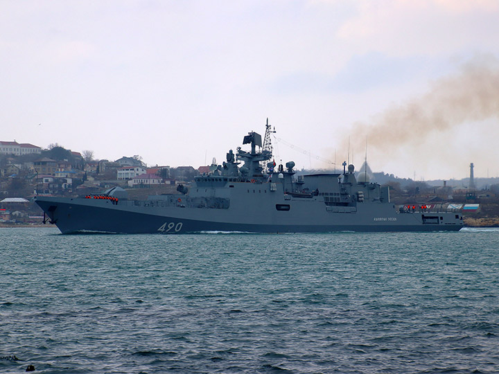 The Russian frigate Admiral Essen leaving Sevastopol harbor