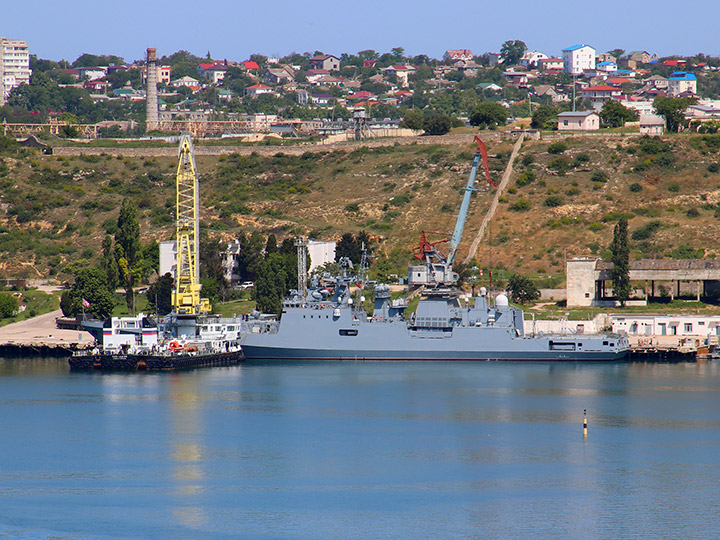 The frigate Admiral Essen of the Russian Black Sea Fleet, moored at the berth in Sevastopol Bay