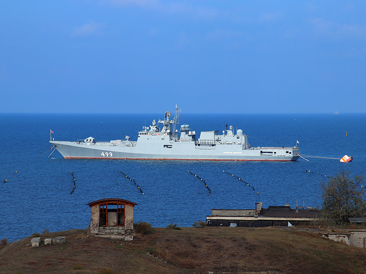 RFS 499 Admiral Makarov frigate near Sevastopol, Crimea