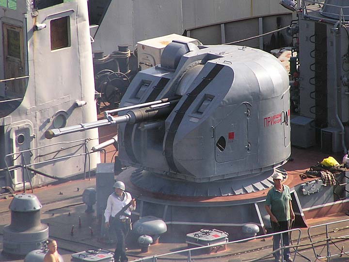76,2-мм универсальная корабельная артустановка АК-176