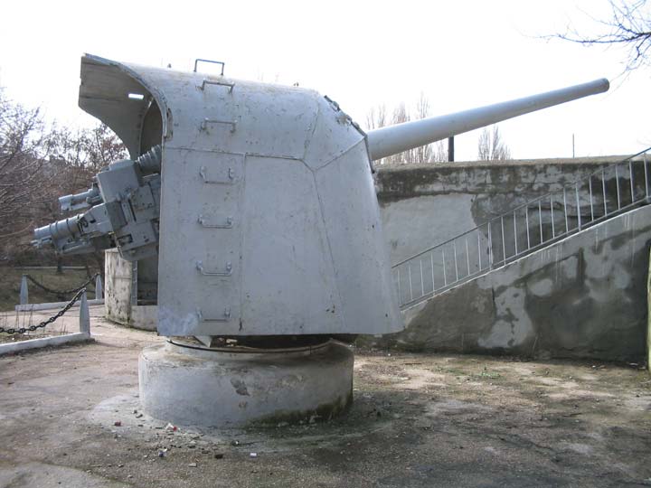 Б-13 - 130-мм корабельное орудие  (Севастополь)