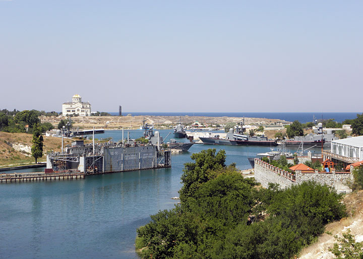 Karantinnaya Bay, Sevastopol