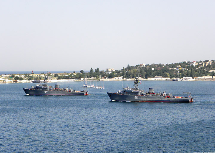 Seagoing Minesweepers "Turbinist" and "Ivan Golubets"