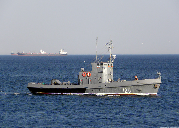 Водолазное морское судно "ВМ-125"