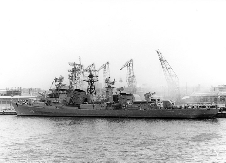 БПК "Проворный" Черноморского флота с визитом в Тулоне, Франция