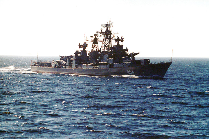 Большой противолодочный корабль "Сдержанный" Черноморского Флота