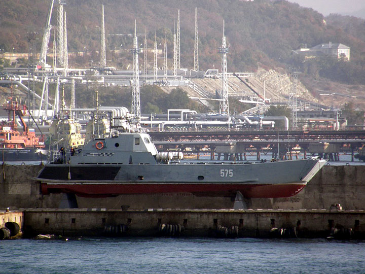 Air-cavity Fast Landing Craft D-144 in Novorossiysk