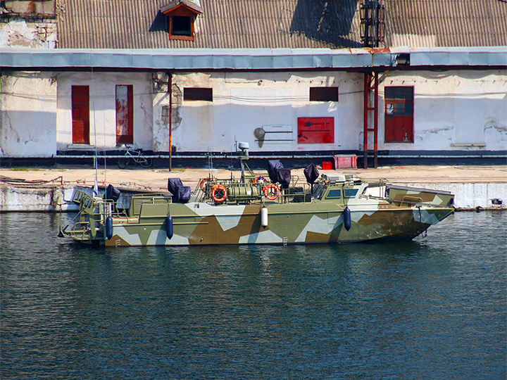 Десантный катер Д-310 Черноморского флота