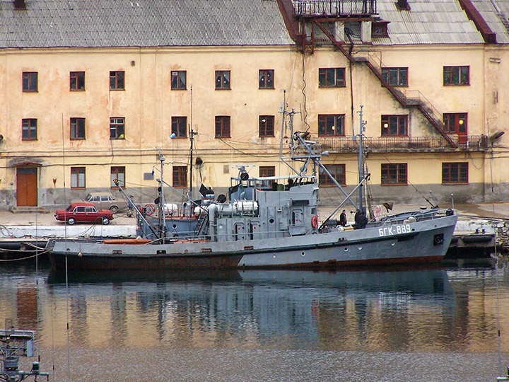 Большой гидрографический катер "БГК-889" Черноморского Флота