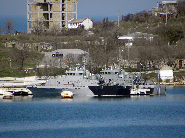 Противодиверсионный катер "П-191" Черноморского флота в Севастополе
