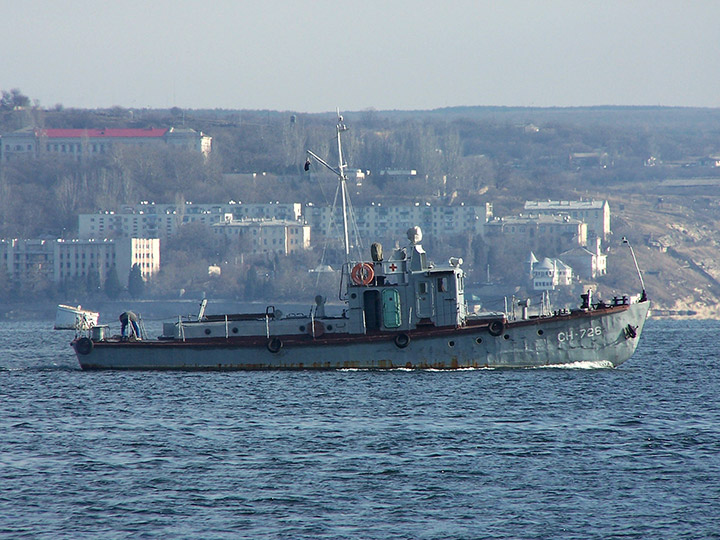 Санитарный катер "СН-726" Черноморского флота на ходу