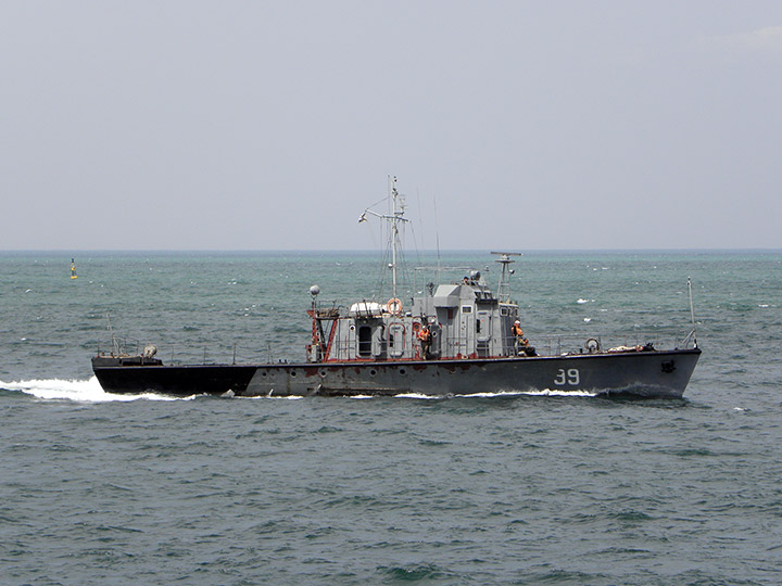 Катер-торпедолов "ТЛ-997" в море