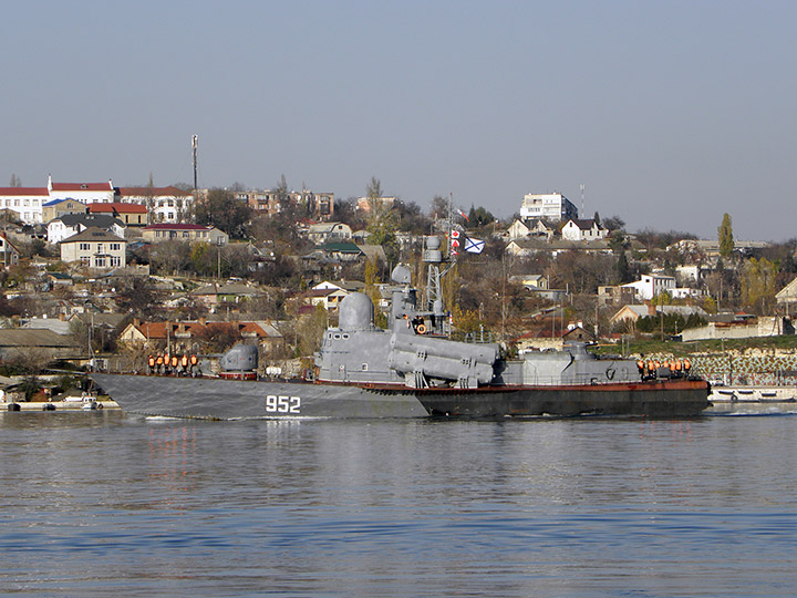 Missile Corvette R-109