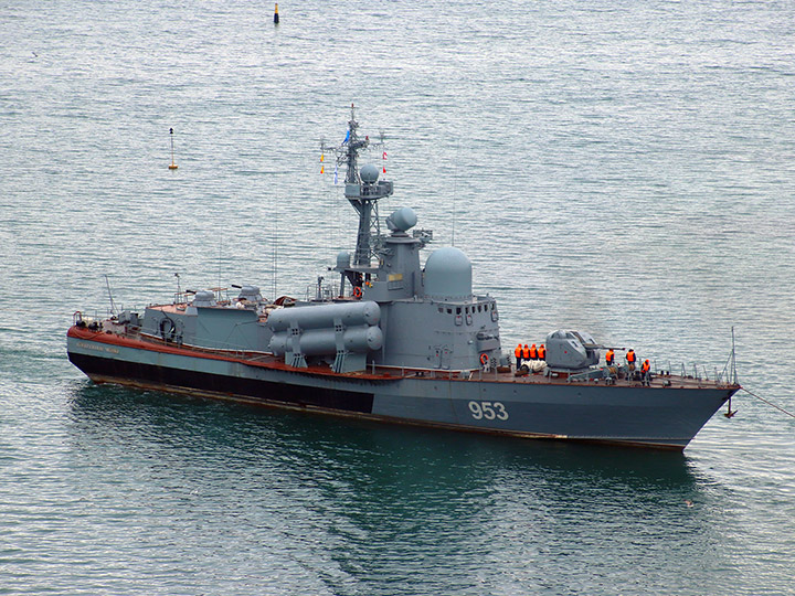 Missile Corvette Naberezhnye Chelny, Sevastopol Harbor