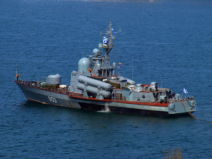 Missile Corvette Naberezhnye Chelny, Sevastopol Harbor