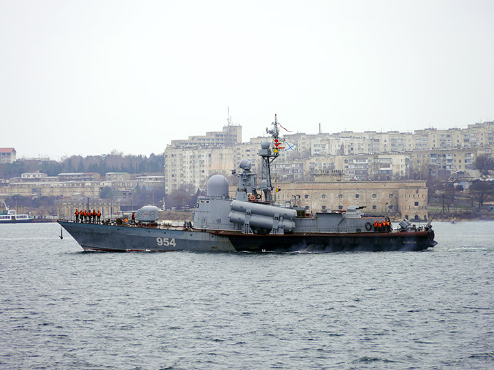 Missile Corvette "R-334 "Ivanovets", Black Sea Fleet