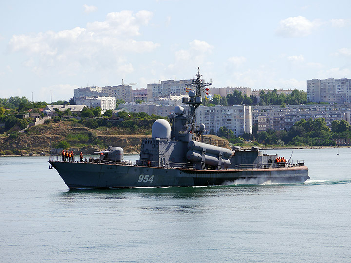 Missile Corvette "R-334 "Ivanovets", Black Sea Fleet