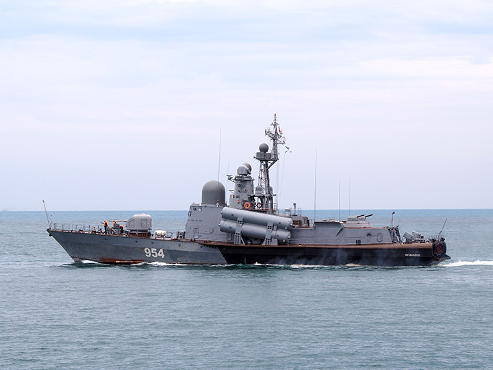 Missile Corvette "R-334 "Ivanovets", Black Sea Fleet