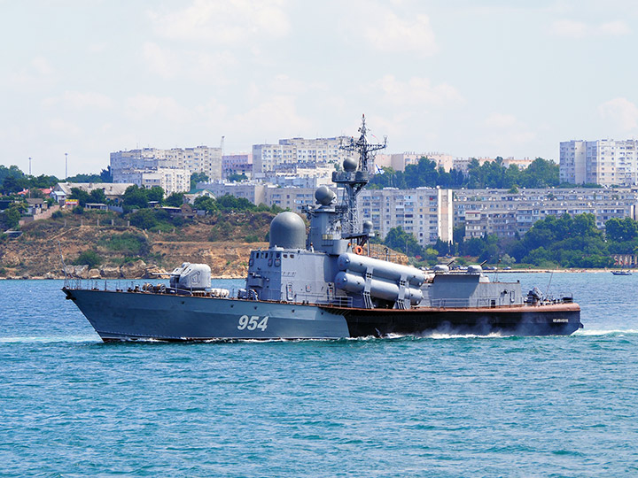 Missile Corvette "R-334 "Ivanovets", Black Sea Fleet