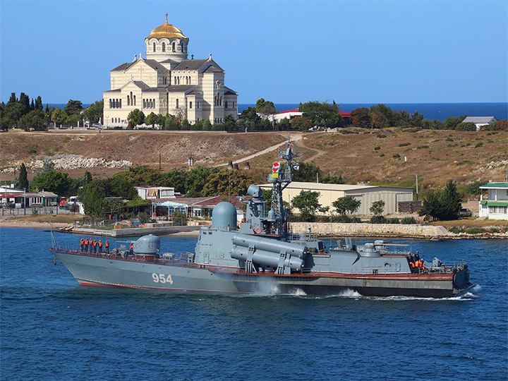Missile Corvette Ivanovets and Chersonesus Cathedral, Sevastopol