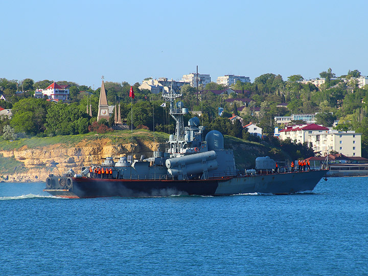 Missile Corvette Ivanovets of the Russian Black Sea Fleet with the hull number painted over