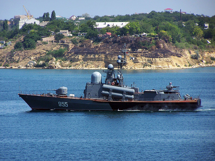 Missile Corvette "R-60"