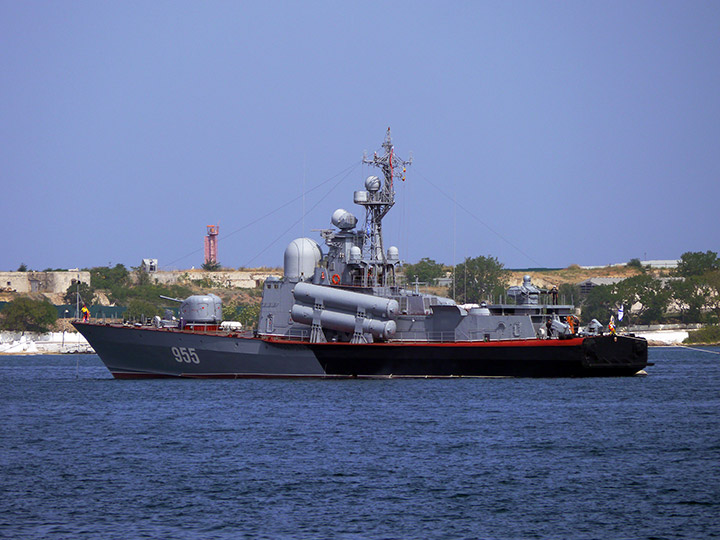 Missile Corvette "R-60"