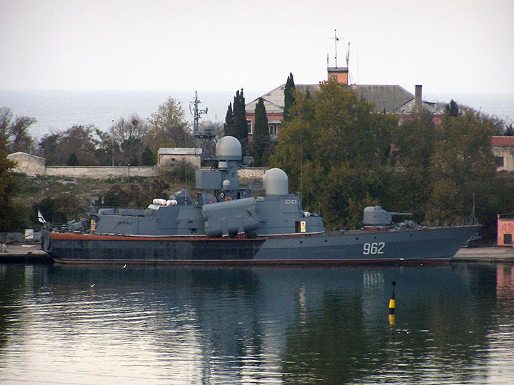 Missile Corvette R-71