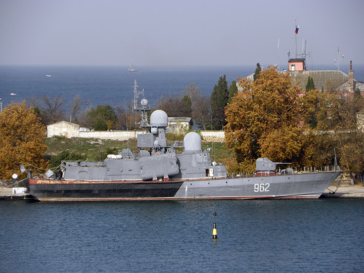 Missile Corvette R-71