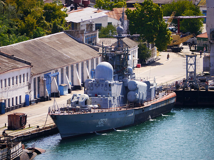 Missile Corvette R-71