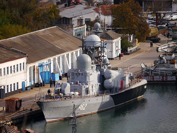 Missile Corvette R-71