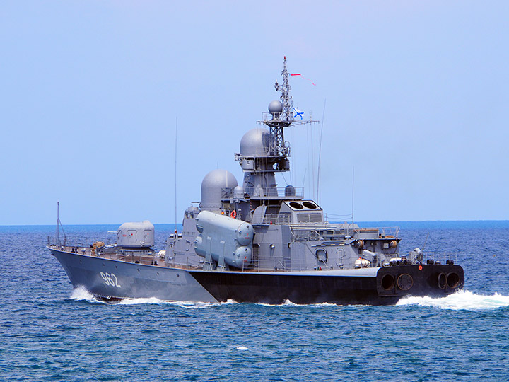 Missile Corvette R-71