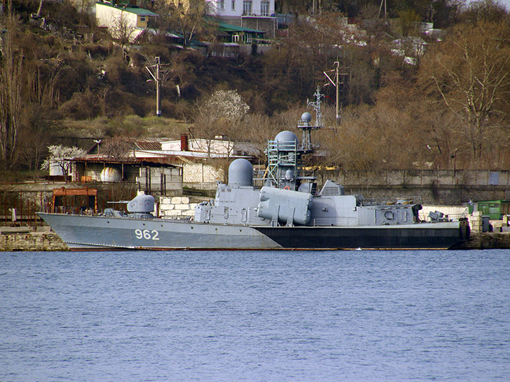 Missile Corvette R-71