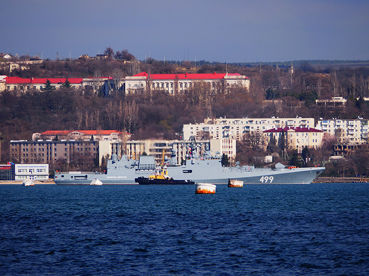 Frigate "Admiral Makarov"