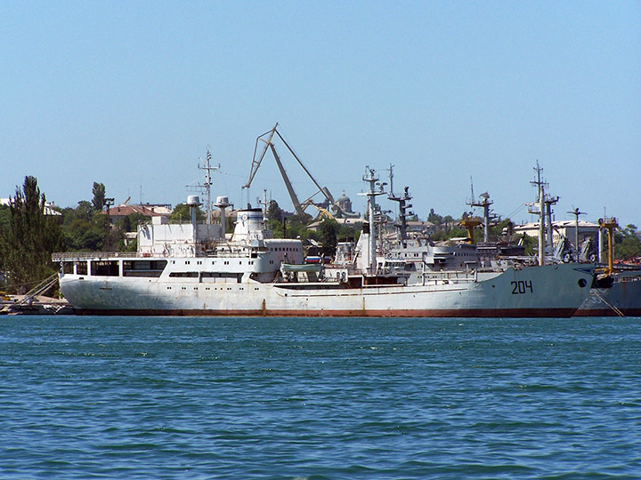 Поисково-спасательный корабль "Апшерон" Черноморского флота