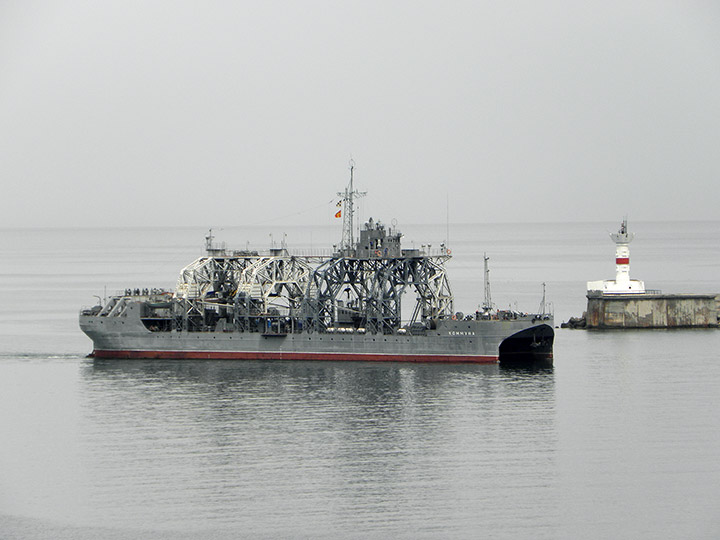 Rescue Ship Kommuna, Black Sea Fleet