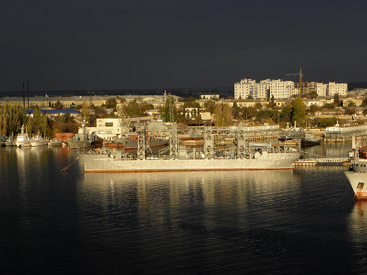 Rescue Ship Kommuna, Black Sea Fleet