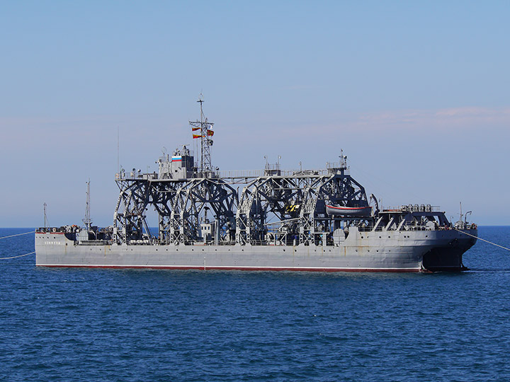 Rescue Ship Kommuna, Black Sea Fleet