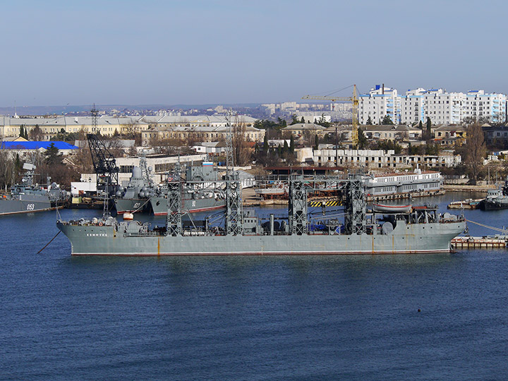 Rescue Ship Kommuna, Black Sea Fleet