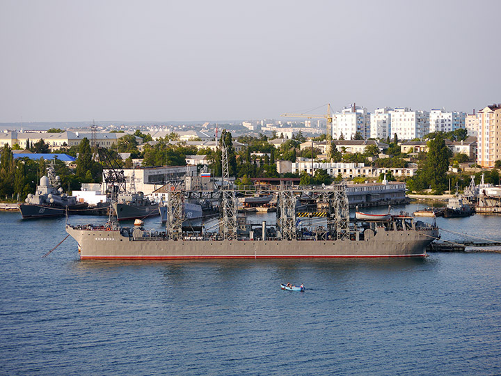 Rescue Ship Kommuna, Black Sea Fleet