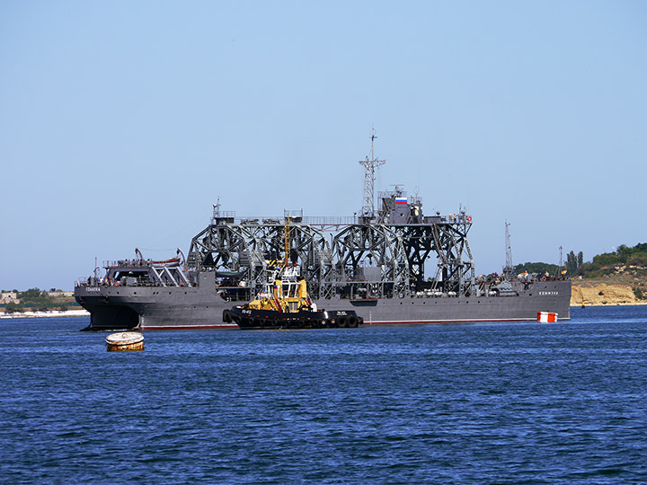 Rescue Ship Kommuna, Black Sea Fleet