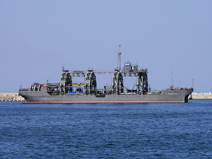 Rescue Ship Kommuna, Black Sea Fleet