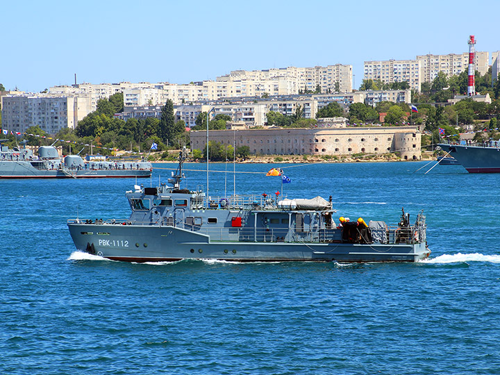 Diving Boat RVK-1112, Black Sea Fleet