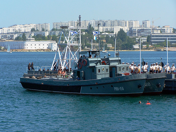 Рейдовый водолазный катер РВК-156 Черноморского флота