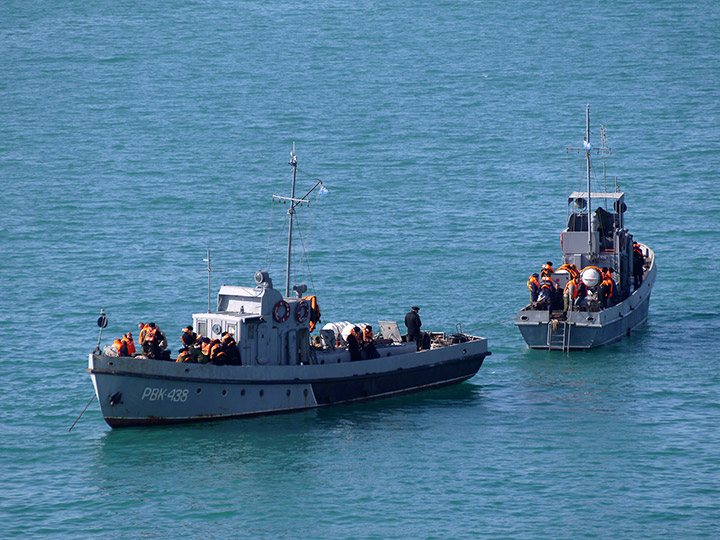 Diving Boat RVK-438, Black Sea Fleet