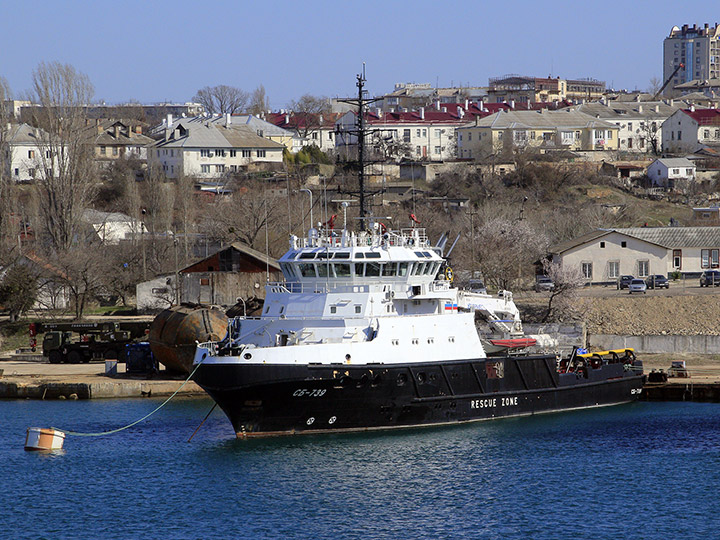 Rescue Tug SB-739