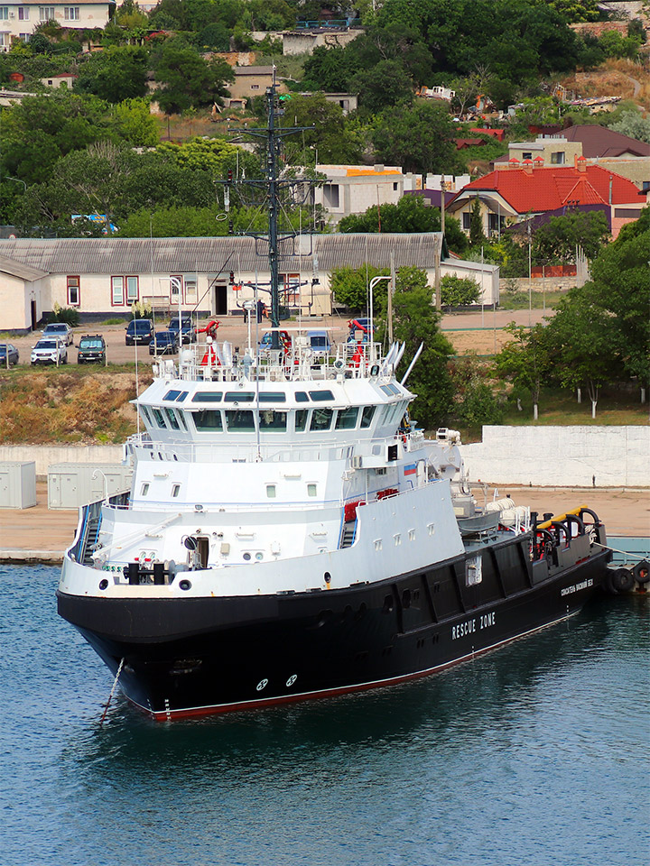 Rescue Tug Spasatel Vasily Bekh