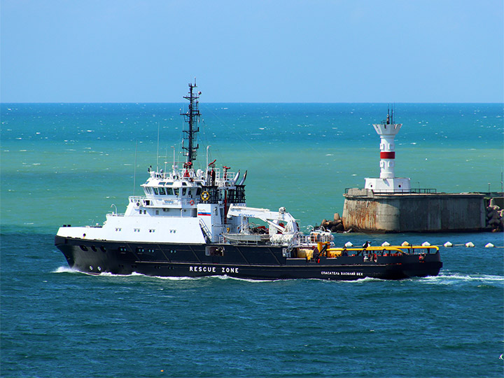 Rescue Tug Spasatel Vasily Bekh